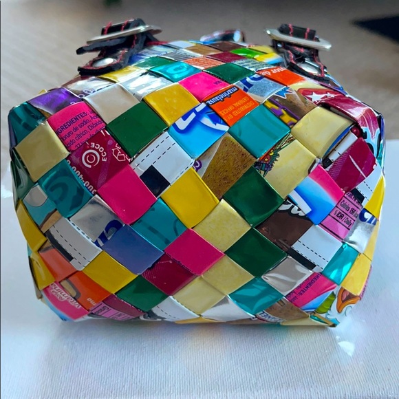 Nahui Ollin Gum Wrapper PURSE Multi Colored Woven candy paper small mini - Picture 4 of 7